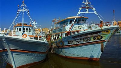 السفير المصرى باليمن يتلقى خطاب شكر من ملاك مركب 