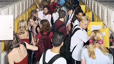 انخفاض أعداد المراهقين في هولندا خلال العقد المقبل