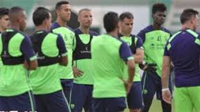 أزمة نقص عددي في مران الأهلي بسبب غياب 3 لاعبين بجانب الدوليين