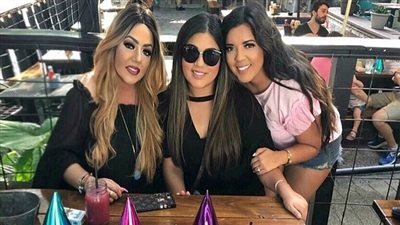 جدة يظنها البعض في العشرين تكشف عمرها الحقيقي (صور)