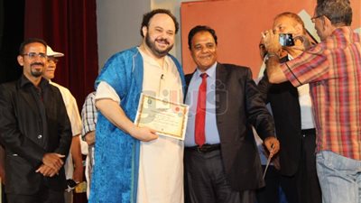 حزب الشعب الجمهوري يكرم صناع «حدث في بلاد السعادة».. (صور)