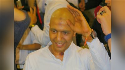 قصة عمرو قاهر السرطان خلال 6 أشهر (فيديو وصور)