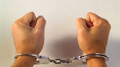 القبض على مواطن بحوزته سلاح ناري في الإسماعيلية