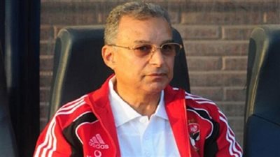 «زيزو» يطالب لاعبي الأهلي بالتماسك قبل «السوبر»