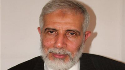 فتنة «وثيقة لم الشمل» تضرب الإخوان.. «منير» ينتزع صلاحيات «عزت» وانتخابات جديدة لشورى التنظيم.. القائد الجديد يستميل الشباب بخطة «فك حصار المعارضين».. والاستعان