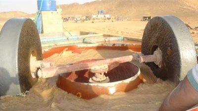 إزالة 44 طاحونة مخالفة لاستخراج الذهب الخام في أسوان