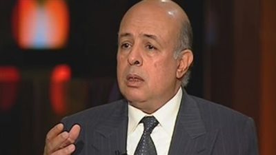 ننشر تفاصيل قرار إحالة رفاعة الطهطاوي للجنايات.. النائب العام أسند إلى «الطهطاوي» جناية الحصول على منفعة من وظيفة عامة..المتهم اعترف بالتوسط لتعيين شخص برئاسة الجمهورية.. والنيابة تكشف: المو