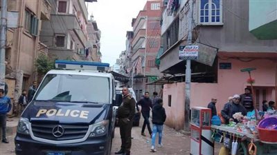 فصل المرافق وفرض كردون أمني بعد انهيار سقف منزل في المنصورة