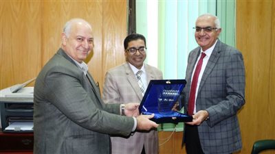 جامعة المنصورة تكرم أعضاء هيئة التدريس بكلية الحاسبات والمعلومات