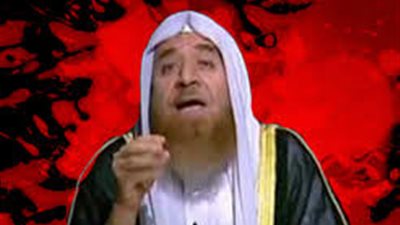 محامٍ سعودي يطالب بتجميد حسابات 