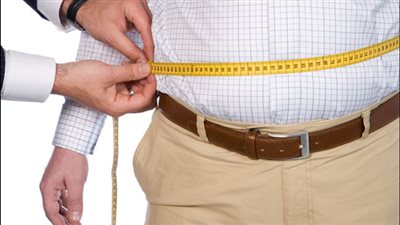 رئيس مؤتمر الجمعية المصرية لجراحات السمنة المفرطة: 5٪ من الشعب المصري مصاب بهذا المرض.. جراحة تحويل المعدة علاج يقضي على «السكر».. و«عباس»: تمتعها بأربع مميزات هو السبب في انتشارها