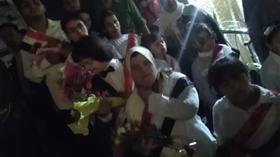 «متحدي الإعاقة» بالإسكندرية تستقبل وزيرة الثقافة بالورود (صور)