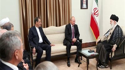 خامنئي لبوتين: تعاون روسيا وإيران أسقط مخططات أمريكا في سوريا