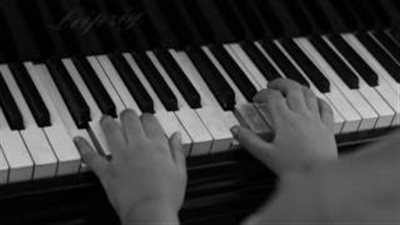 بالفيديو.. اغتيال موهبة «محمد» في «الكونسرفتوار» بسبب خلافات الأساتذة