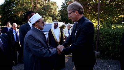 نص كلمة شيخ الأزهر أمام ملتقى حكماء الشرق والغرب