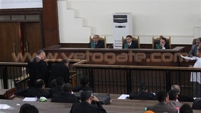 بسبب المماطلة.. قاضي 