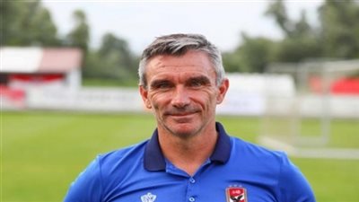 كارتيرون يخصص فقرة للتسديدات في مران الأهلي