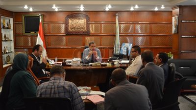 سعفان يبحث مع مديري القوى العاملة خطط مفتشي السلامة المهنية