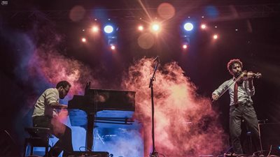 الجمعة.. سهرة مزيكا لـ«فؤاد ومنيب» في ساقية الصاوي