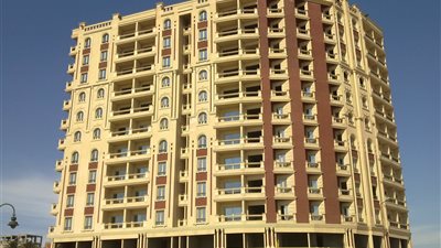 طرح وحدات سكنية وتجارية للمواطنين في مزاد علني..الأسبوع المقبل