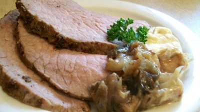 اللحم المشوي بصوص 