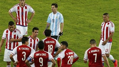 «الأرجنتين» يواصل السقوط ويتعادل أمام «باراجواى» بتصفيات كأس العالم