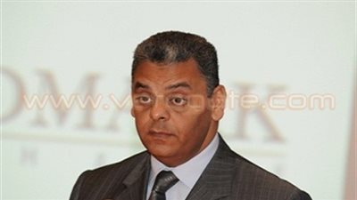 «الزهيري» يدعو شركات التأمين لتطوير منتجاتها لتلائم ظروف العملاء