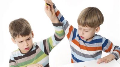 حيلتان للتعامل مع طفلك الأناني