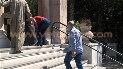 «الخطيب» و«عبد الشافي» يصلان جنازة أحمد ماهر بمسجد صلاح الدين