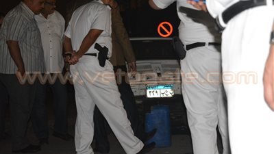 الداخلية تدفع بـ 5 سيارات أمن مركزي لمحيط دار القضاء