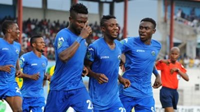 الكاف يوقع غرامة على الزمالك بسبب إنيمبا النيجيري