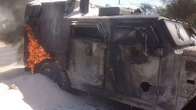 إصابة 9 جنود في تفجير مدرعة برفح