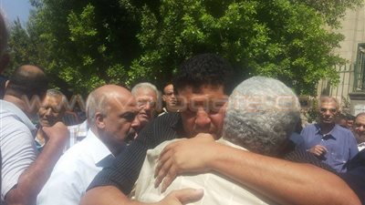 بالصور.. تشييع جثمان «أحمد ماهر» إلى مثواه الأخير