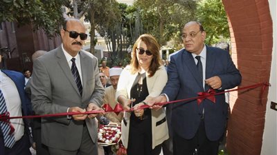 غادة والي تفتتح معهد التدريب والبحوث للصحة الإنجابية بالإسكندرية