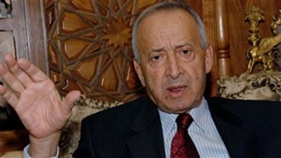 وزير الاقتصاد الأسبق: أتوقع زيادة ديون مصر في 2014