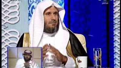 بالفيديو.. رجل دين سعودى يحرم الاكتتاب في أسهم «الأهلي التجاري»