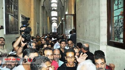 بدء توافد الأقباط إلى كنيسة العذراء بالوراق للاحتفال بـ