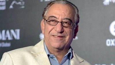 أحمد راتب يقدم عرضا جديدا بمسرح البالون