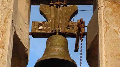 الأمن يكثف من تعزيزاته أمام كنيسة 