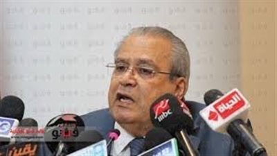 وزير الثقافة يطالب بالترميم الفوري لتمثال 