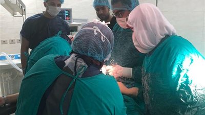 نجاح استئصال رحم سيدة تعاني من السرطان بمستشفى رأس سدر (صور)