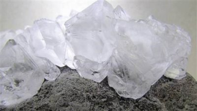 10 فوائد غير متوقعة للشبة