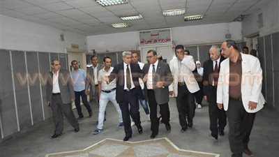 محافظ الفيوم يطالب بتكثيف الأمن في محيط المستشفى العام