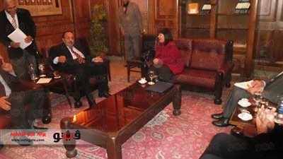 بالصور.. محافظ القليوبية يلتقى وزيرة البيئة