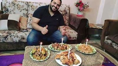 بالصور.. أم مصرية تثير ضجة بطريقة احتفالها بعيد ميلاد ابنها