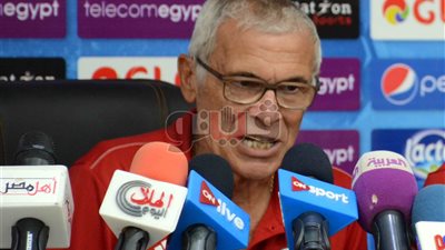 «كوبر» ينفعل في المؤتمر الصحفي بسبب الانتقادات