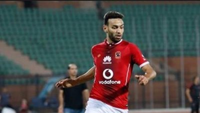 ميدو جابر ومروان محسن يؤديان جلسة تأهيل في الجيم