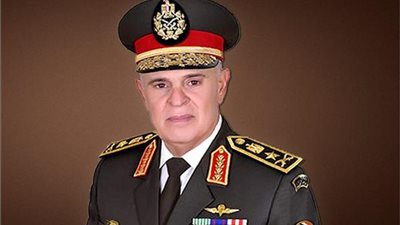 الفريق محمد فريد يغادر إلى الكويت لحضور اجتماع رؤساء الأركان