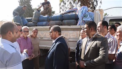 بالفيديو.. ضبط 200 أسطوانة بوتاجاز قبل بيعها في السوق السوداء بالفيوم