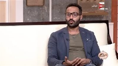 بالفيديو.. أحمد فهمي مشيدا بفيلم «حلمي»: «أكلني علقة جامدة»